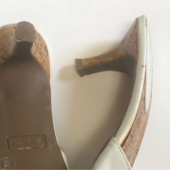 Vintage Nickels Women's White Faux Leather Floral Slip On Heel Sandal Size 9 - Picture 3 of 4